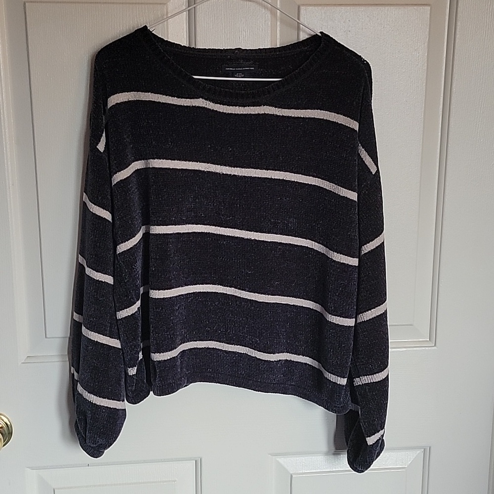 American Eagle Outfitters women's medium striped sweater.